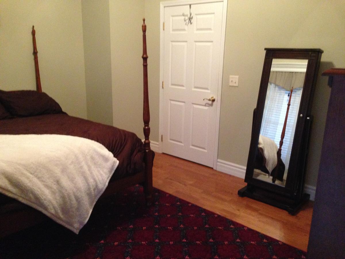 Swan Song Inn Marshfield 外观 照片